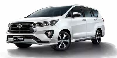 TOYOTA INNOVA
